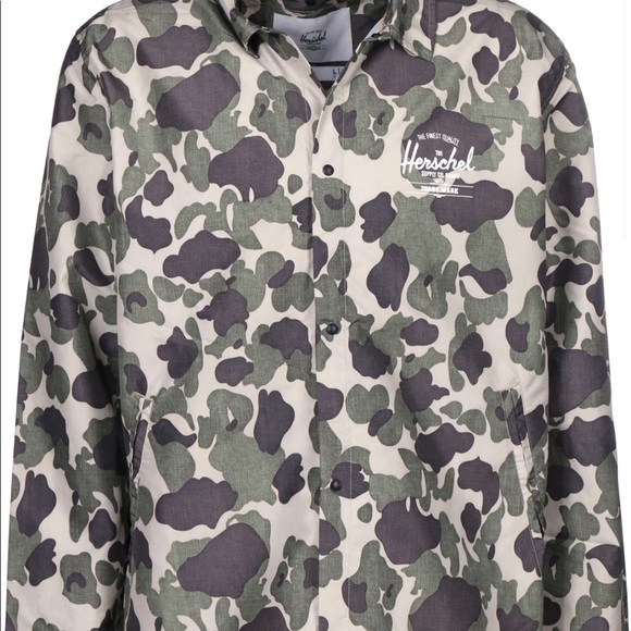 Hershel camo coach windbreaker button up jacket - Picture 2 of 8